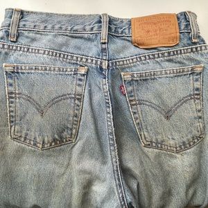 Levi’s 512 size 4 High waist, light wash